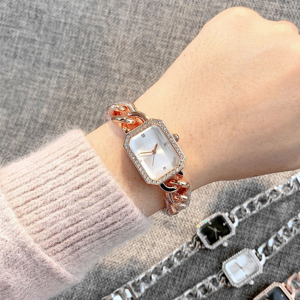 Luxury Style Women's Quartz Watch